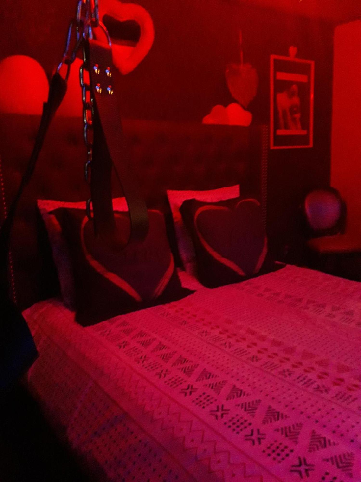 Love Room Le Rouge Et Noir Barr Esterno foto