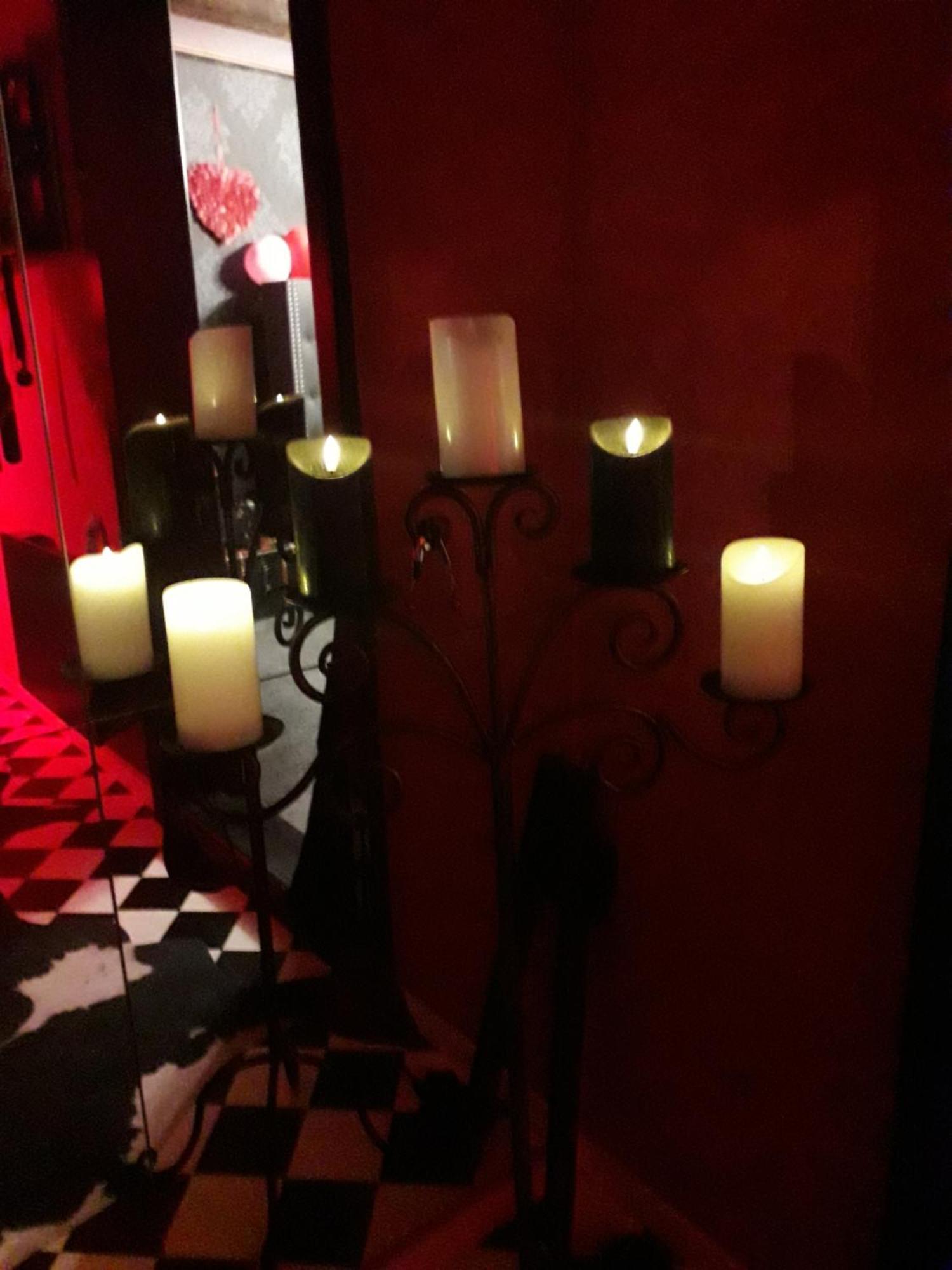 Love Room Le Rouge Et Noir Barr Esterno foto